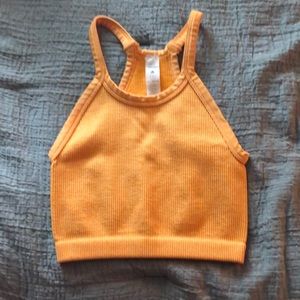 Balance athletica linear top